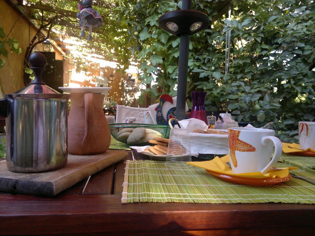 Agriturismo La Casa Delle Fate Loiri Porto San Paolo Экстерьер фото